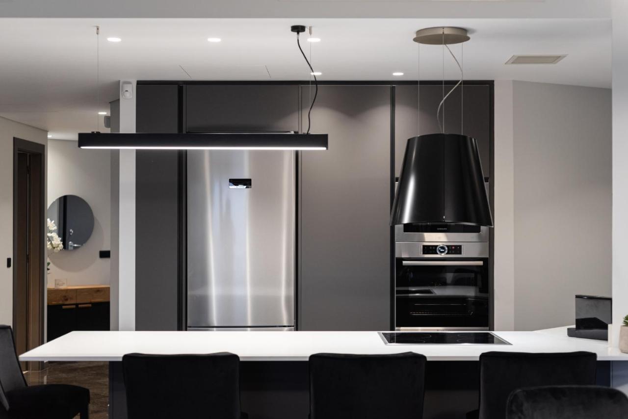 Athenian Riviera Luxurious Residence מראה חיצוני תמונה